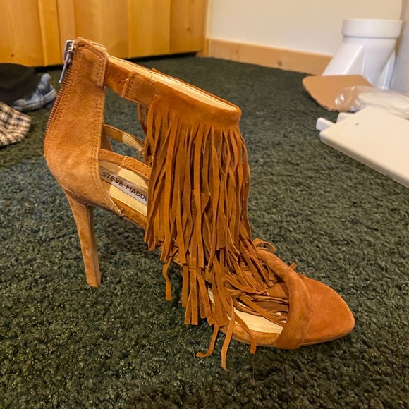 STEVE MADDEN NEVER WORN 2000’s Heels - Picture 4 of 5